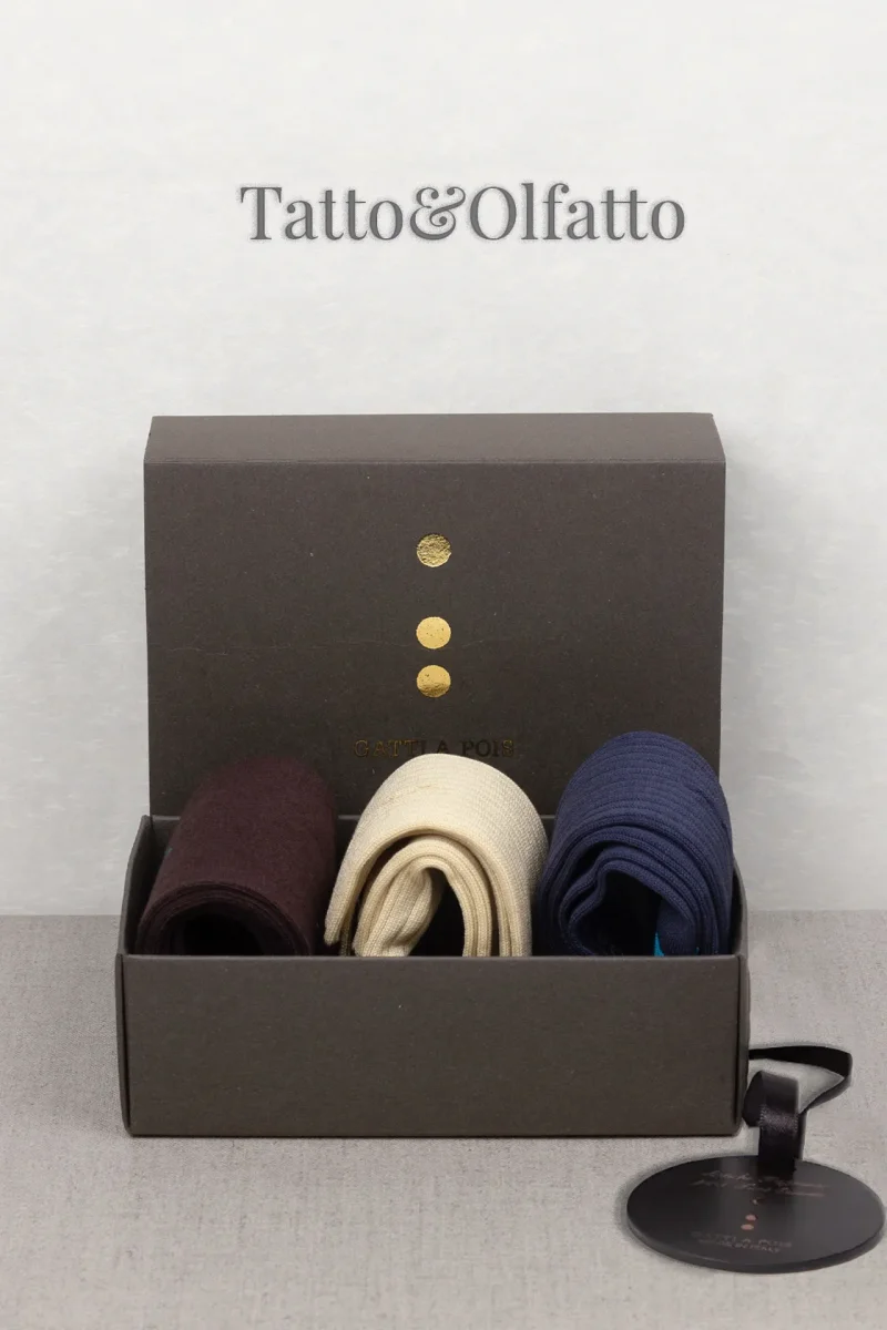 LuxBox da N.3 Calze Mezzagamba Donna e Fragranza Ambrata Agrumata con Iniziali o Senza!