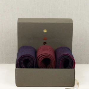 LuxBox N.3 Calze in Cotone Pettinato e Filo di Scozia BluNotte&Barolo + Fragranza Speziata con Iniziali o Senza!