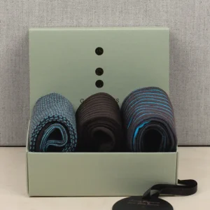 LuxBox N.3 Calze in Cotone Pettinato e Filo di Scozia Moro&Turchese + Fragranza Speziata con Iniziali o Senza!