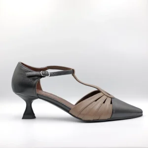 La Vitrina - Dècolletè in pelle con cinturino