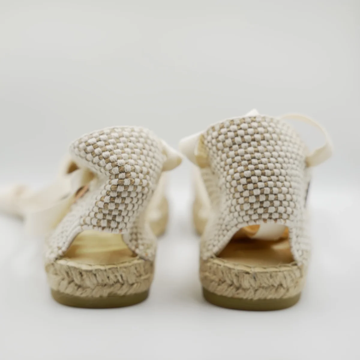 Vidorreta - Espadrilles in pelle e rafia con accessorio e lacci - immagine 4
