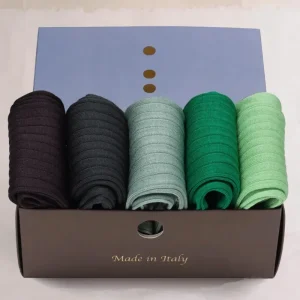 Box da N.5 Calze Lunghe in Filo di Scozia Sfumature di Verde a Costine con Iniziali o Senza!
