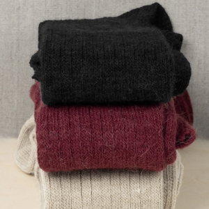 Box da N.3 Calze Mezzagamba in Morbida Alpaca Colori Decisi con Iniziali o Senza!