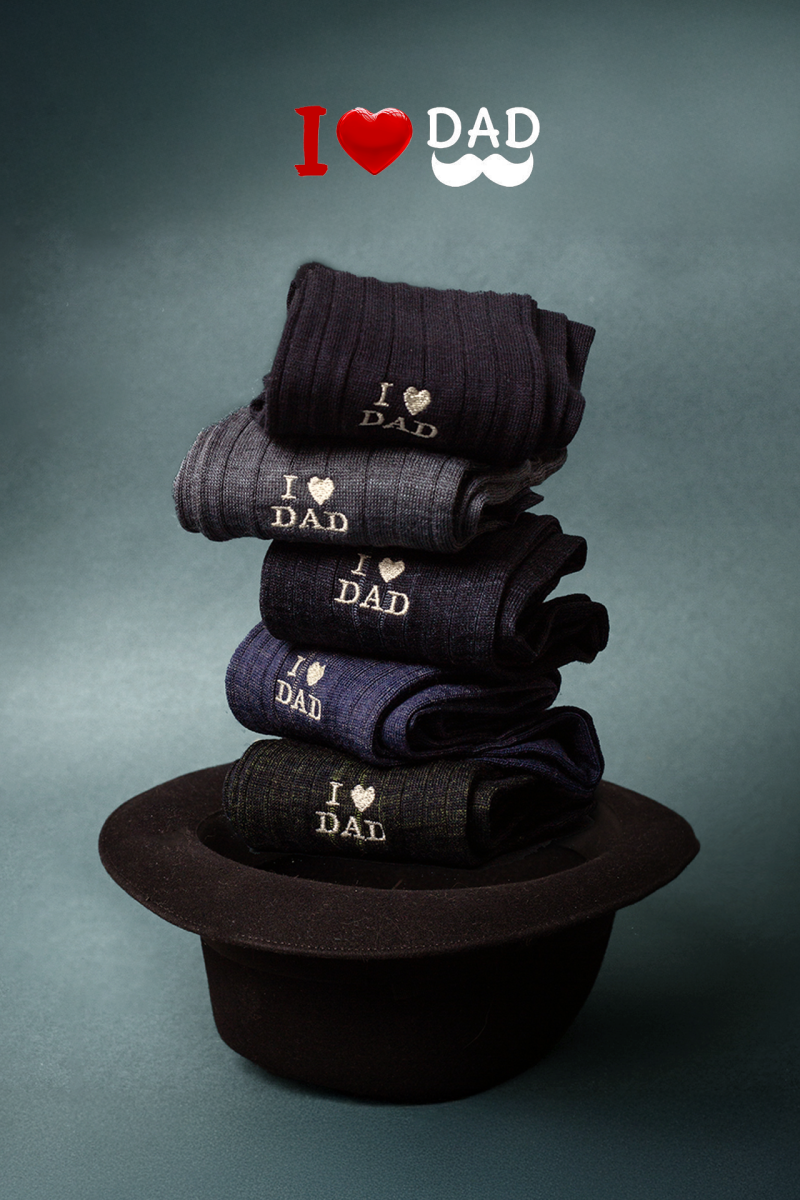 Box Papà CLASSIC Man in Lana con Iniziali o I Love Dad Ricamati + Card Profumata! - immagine 8